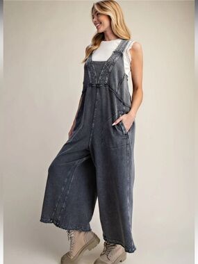 Easel Weekend Whisper Jumpsuit
